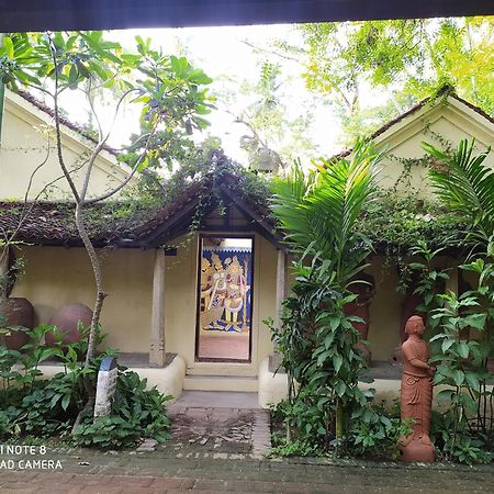 Indeco Hotels Swamimalai Kumbakonam Dış mekan fotoğraf