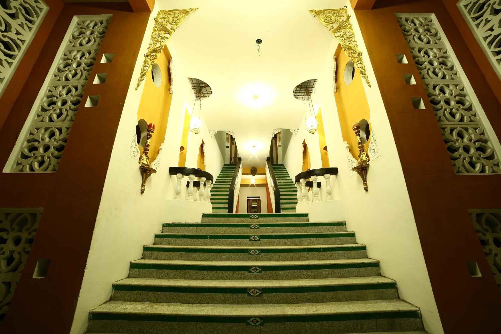 Indeco Hotels Swamimalai Kumbakonam Dış mekan fotoğraf