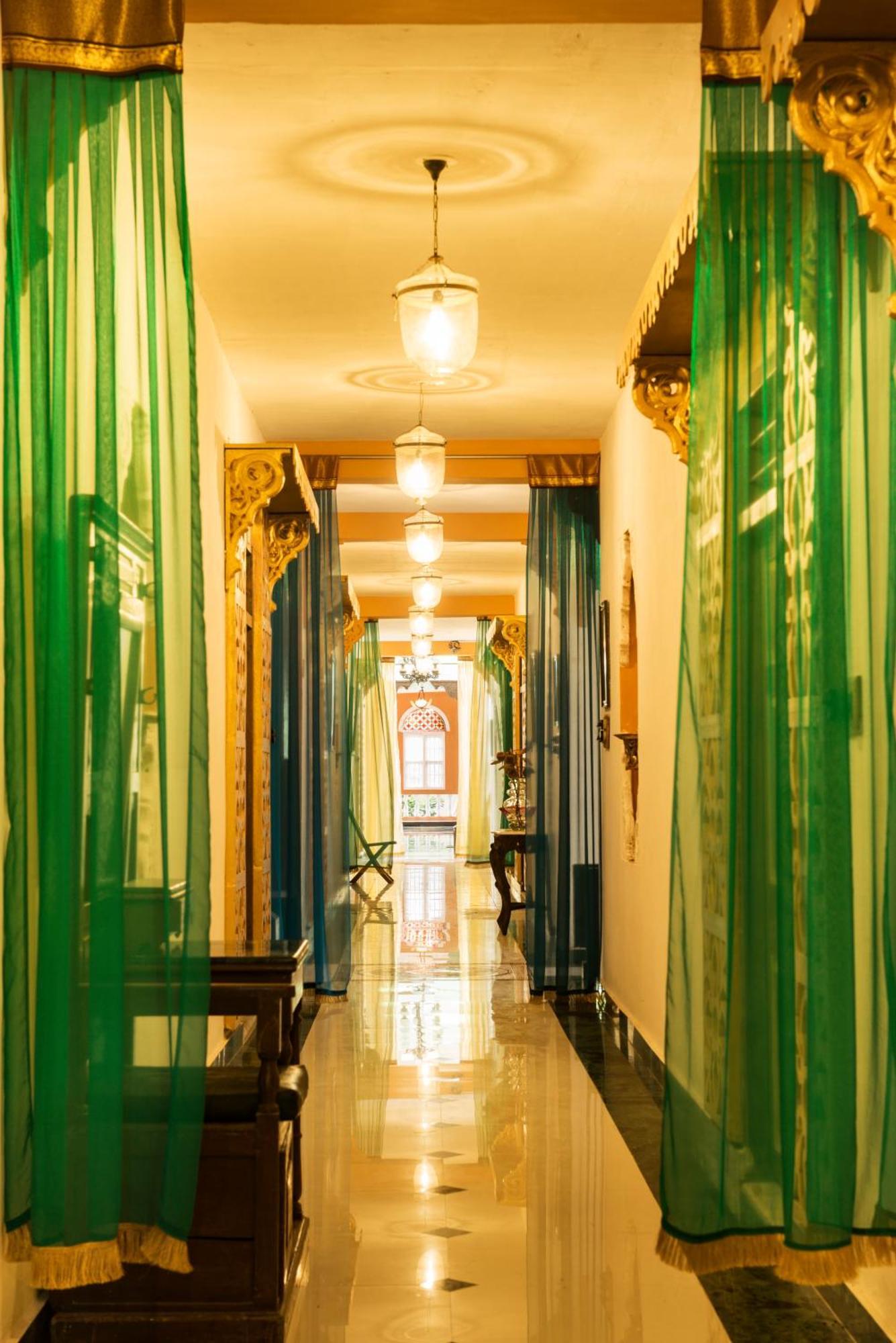 Indeco Hotels Swamimalai Kumbakonam Dış mekan fotoğraf