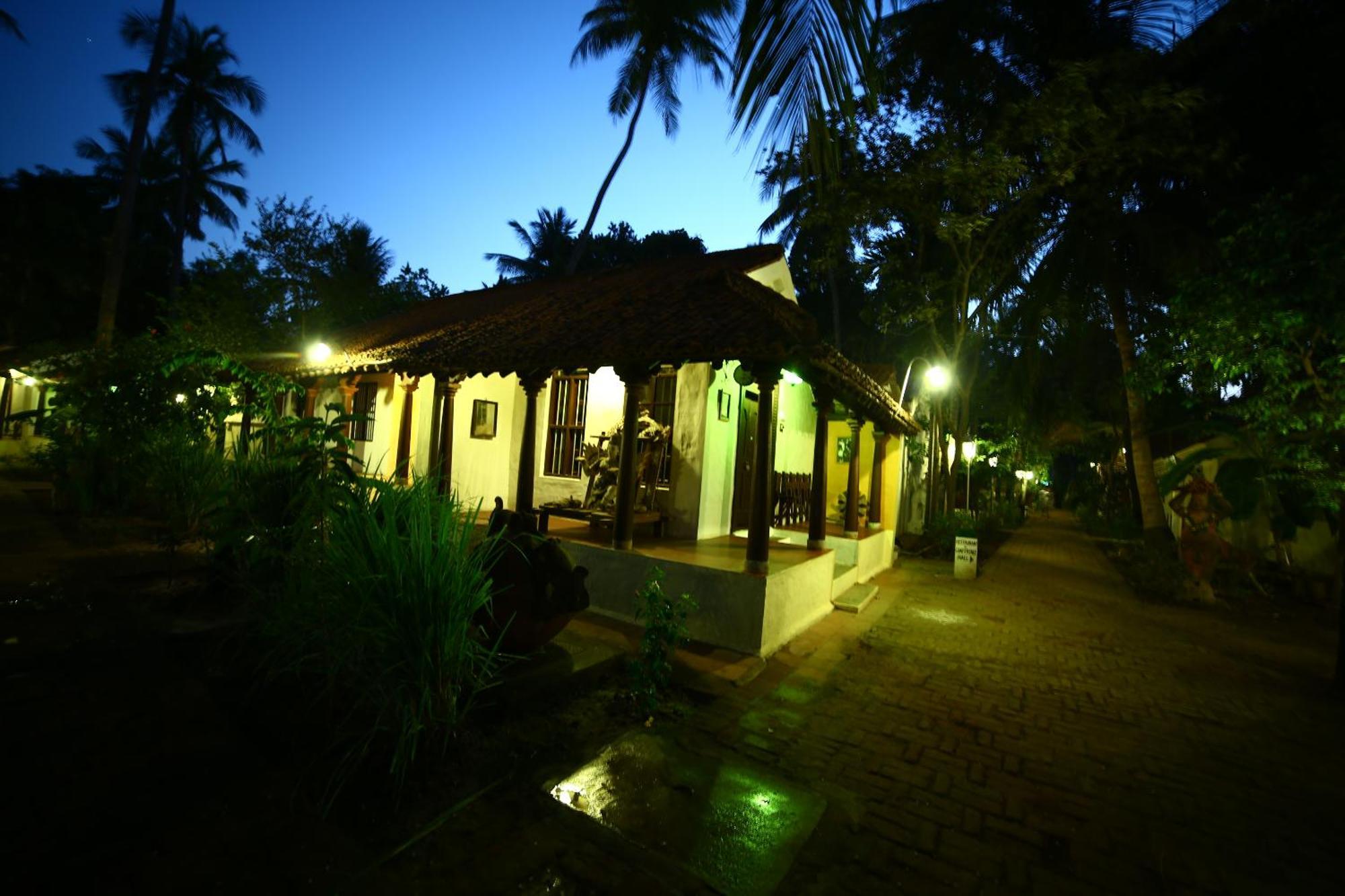 Indeco Hotels Swamimalai Kumbakonam Dış mekan fotoğraf